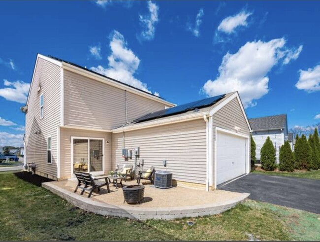Building Photo - 8674 Prairie Frost Ln