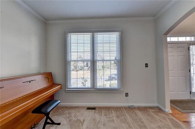 Building Photo - 3820 Ansley Park Dr NE