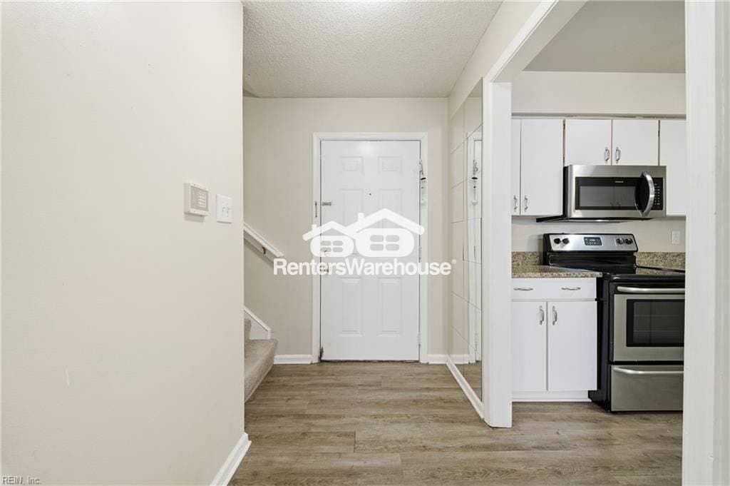 Building Photo - 720 Inlet Quay