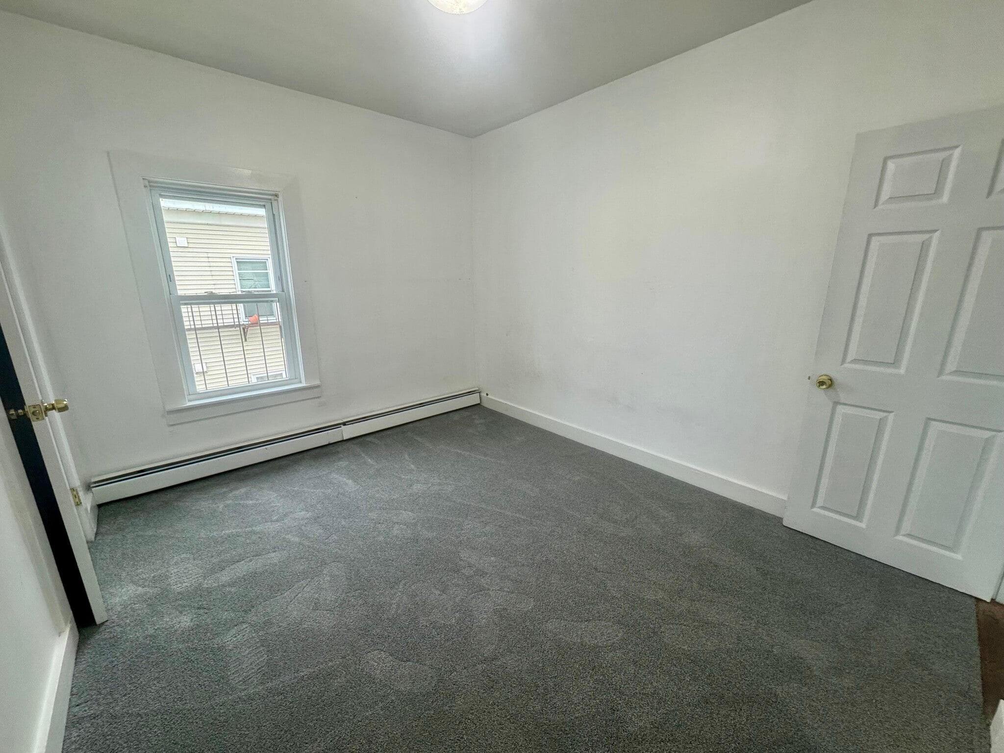 Building Photo - 61 John St