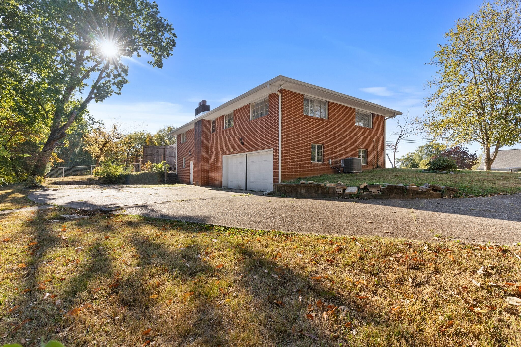 Building Photo - 603 Bitsy Ln