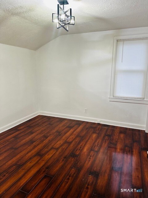 Building Photo - 57 Ridgeview Cir