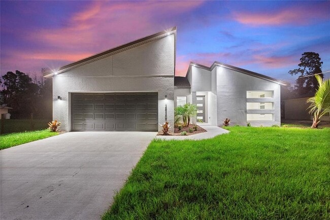 Building Photo - 2930 Emil St