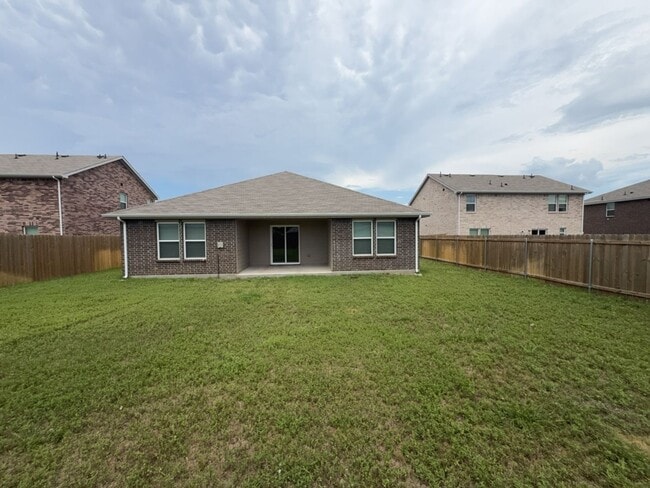 Building Photo - Move-in special $150 off first month rent. | A modern 4-bed, 2-bath home