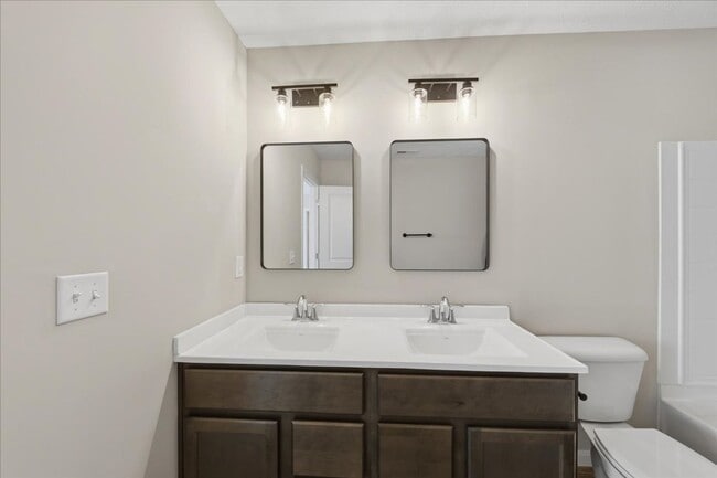 Building Photo - Brand New! 3 Bed 2.5 Bath