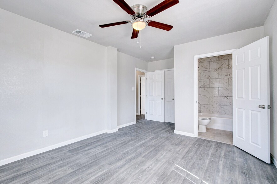 Master Bedroom - 108 Bellinger St