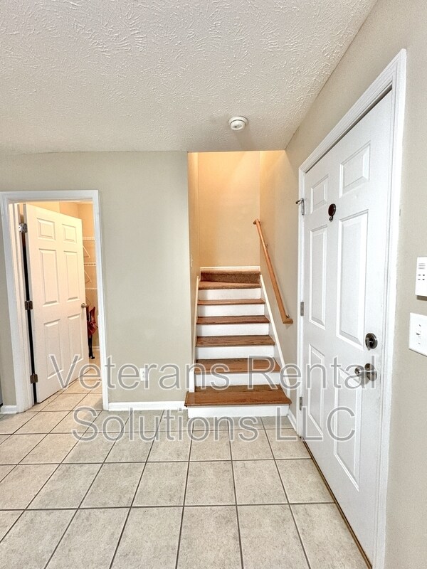 Building Photo - 2741 Millmann Rd