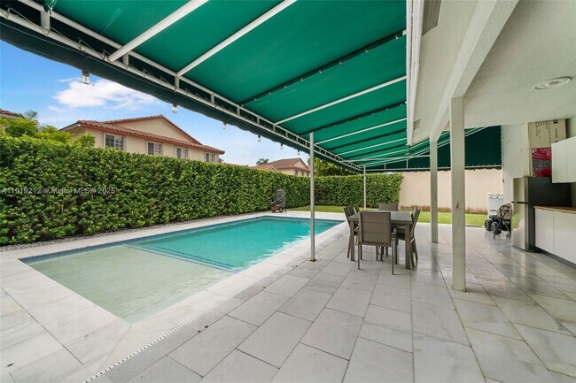 Building Photo - 10629 NW 54th St