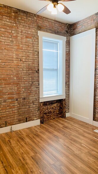 Building Photo - 2822 Osage St