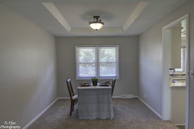 Building Photo - WELCOME HOME!
