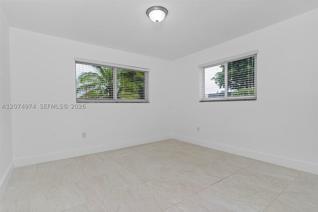 Building Photo - 6305 SW 93rd Pl