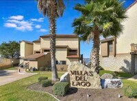 Building Photo - 509 Short Circuit