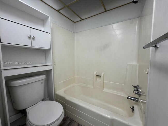 Building Photo - 2800 NW 56th Ave