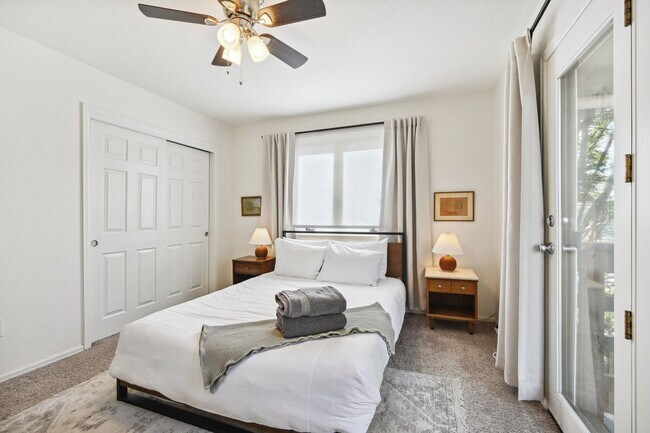 Building Photo - Amazing Arvada Upstairs Duplex Available N...