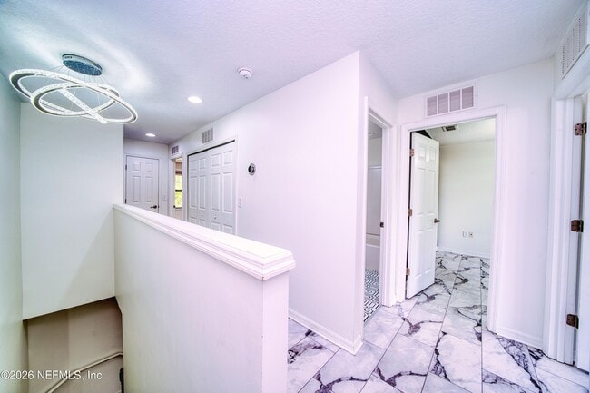 Building Photo - 7019 Coldwater Dr