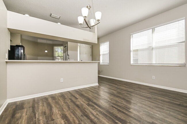 Building Photo - 6154 Kiteridge Dr