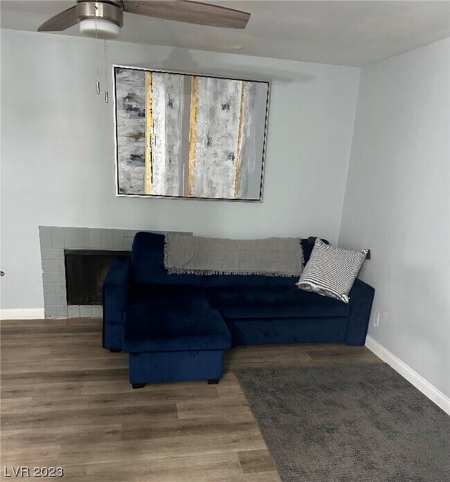 Building Photo - 5045 Spencer St