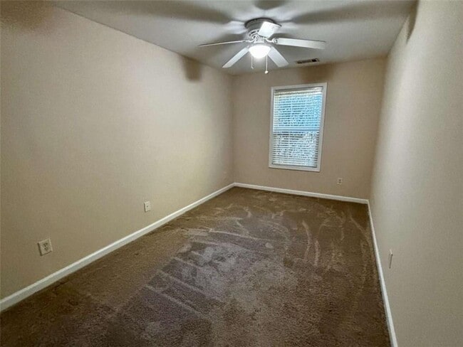 Building Photo - 508 Summer Pl NW