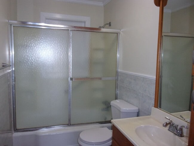 Building Photo - Cute House with Large Backyard and Deck