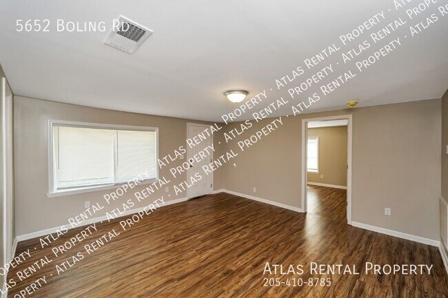 Building Photo - 5652 Boling Rd