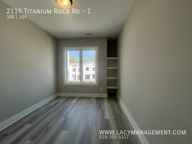 Building Photo - 2119 Titanium Rock Rd