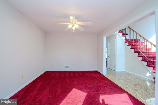 Building Photo - 27 Samantha Dr