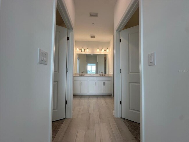 Building Photo - 23819 Collina Way