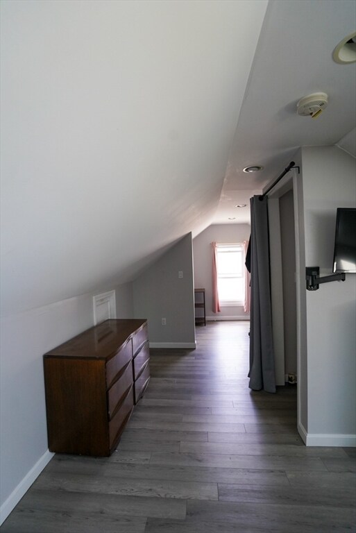 Building Photo - 6 Pleasant St