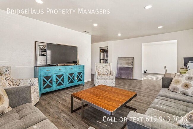 Primary Photo - **$500 OFF FIRST MONTH'S RENT** Convenient...