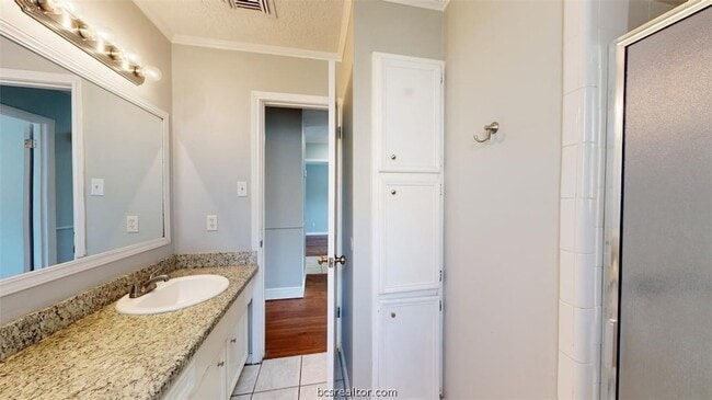 Building Photo - 1417 Antone Ct