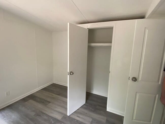 Building Photo - Newly remodeled home is located in Lancast...