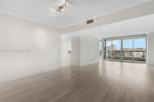 Building Photo - 21205 NE 37th Ave