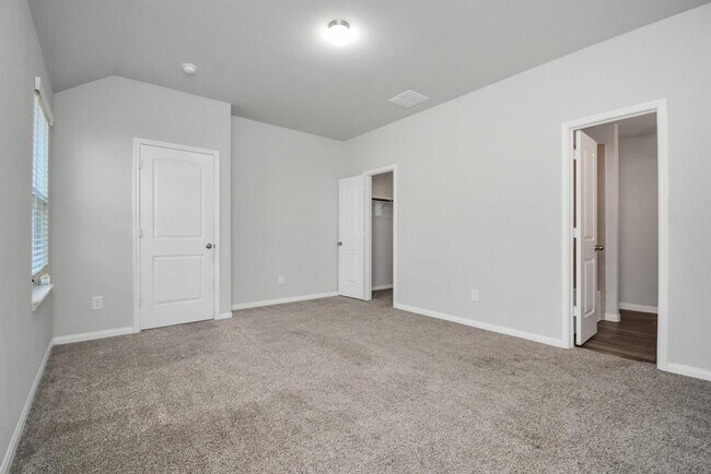 Building Photo - 24814 Puccini Pl
