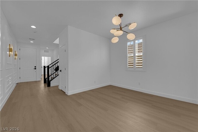 Building Photo - 465 Cabral Peak St