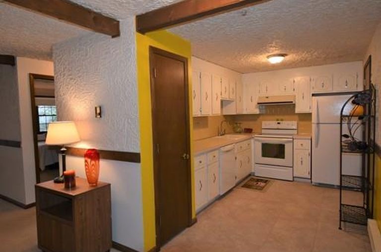 Building Photo - 42 Swanson Ct