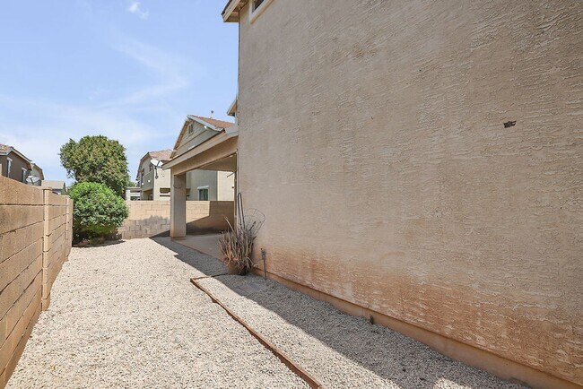 Building Photo - Gilbert rental