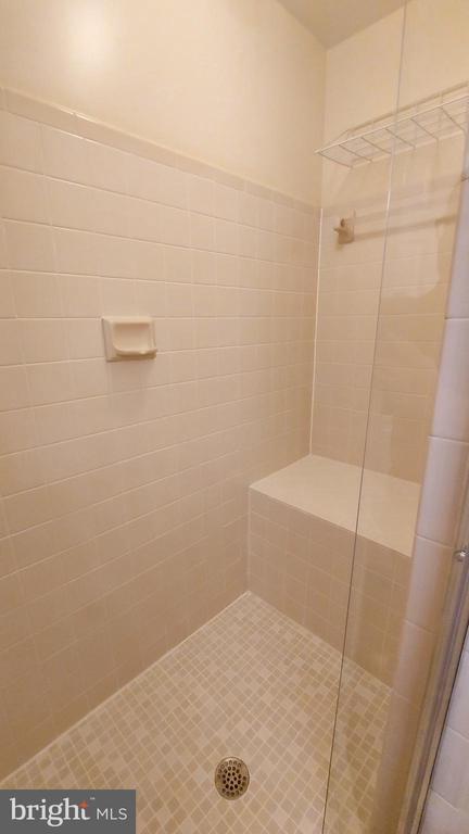 Building Photo - 10712 Kings Riding Way