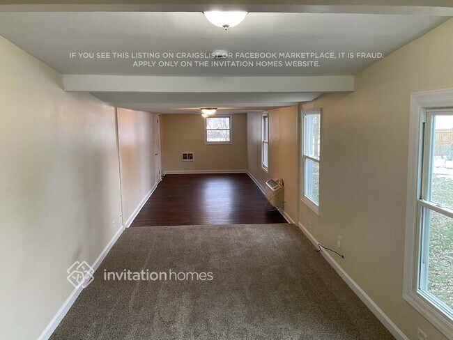 Building Photo - 16817 91st Ave