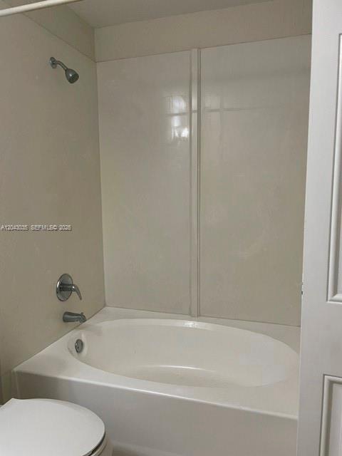 Building Photo - 10500 SW 155th Ct