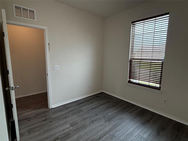 Building Photo - 507 Goldenrod Ln