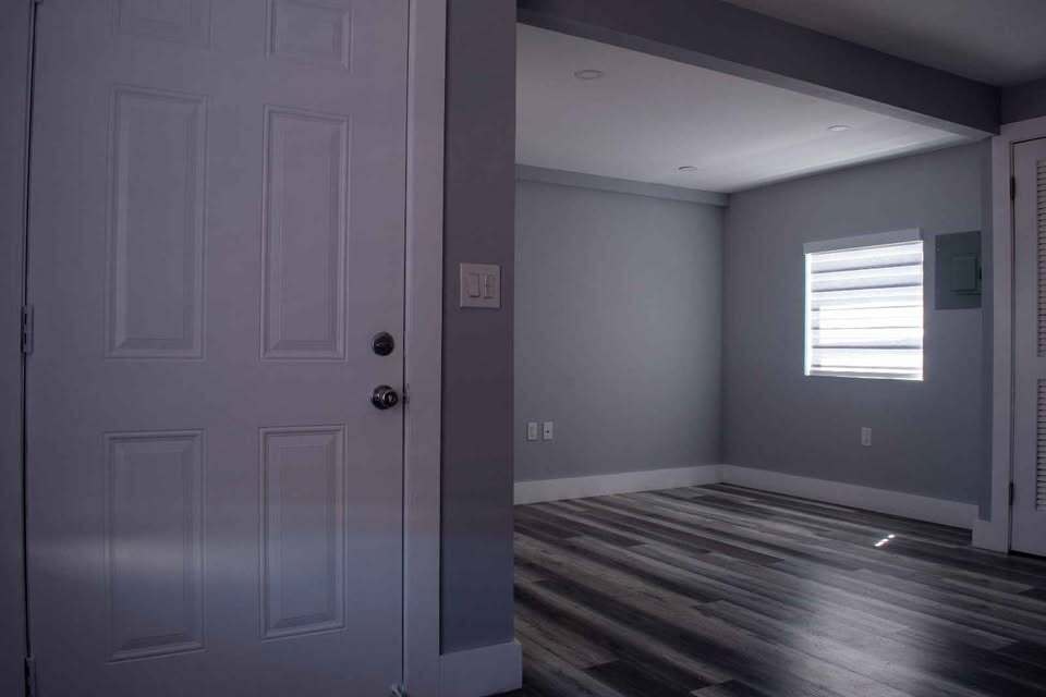 Building Photo - 1652 NW 1st St