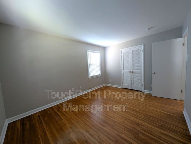 Building Photo - 6724 Sunview Dr