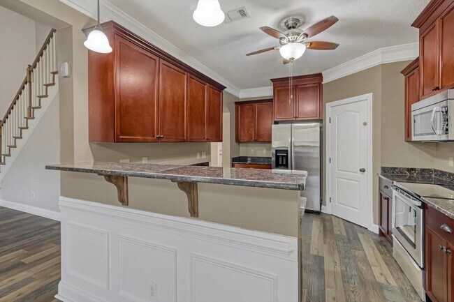 Building Photo - 219 Kickham Ln