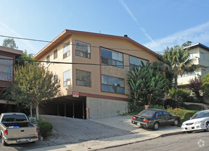 Building Photo - 1933 Grace Ave