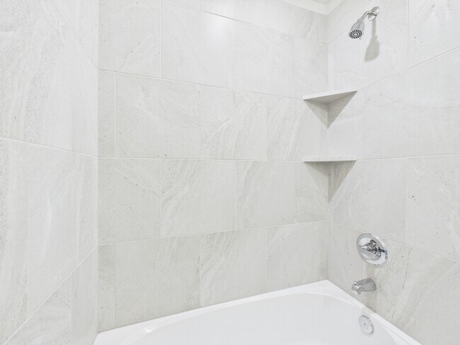 Building Photo - 1906 Viva Rd