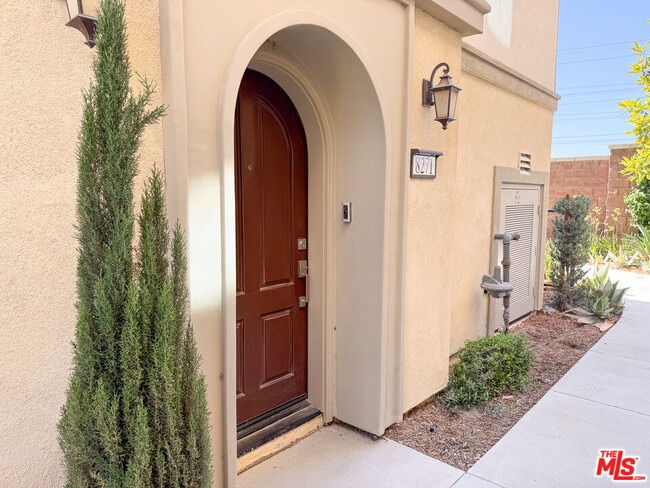 Building Photo - 8271 Spirit St