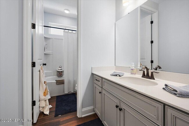 Building Photo - 94 Cabot Pl