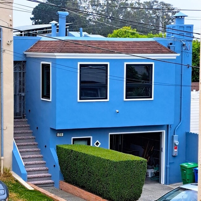 Building Photo - 29 Ramsell St