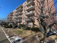 Building Photo - 46 Cochituate Rd