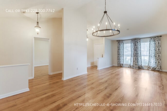 Building Photo - 3612 Miles Ln